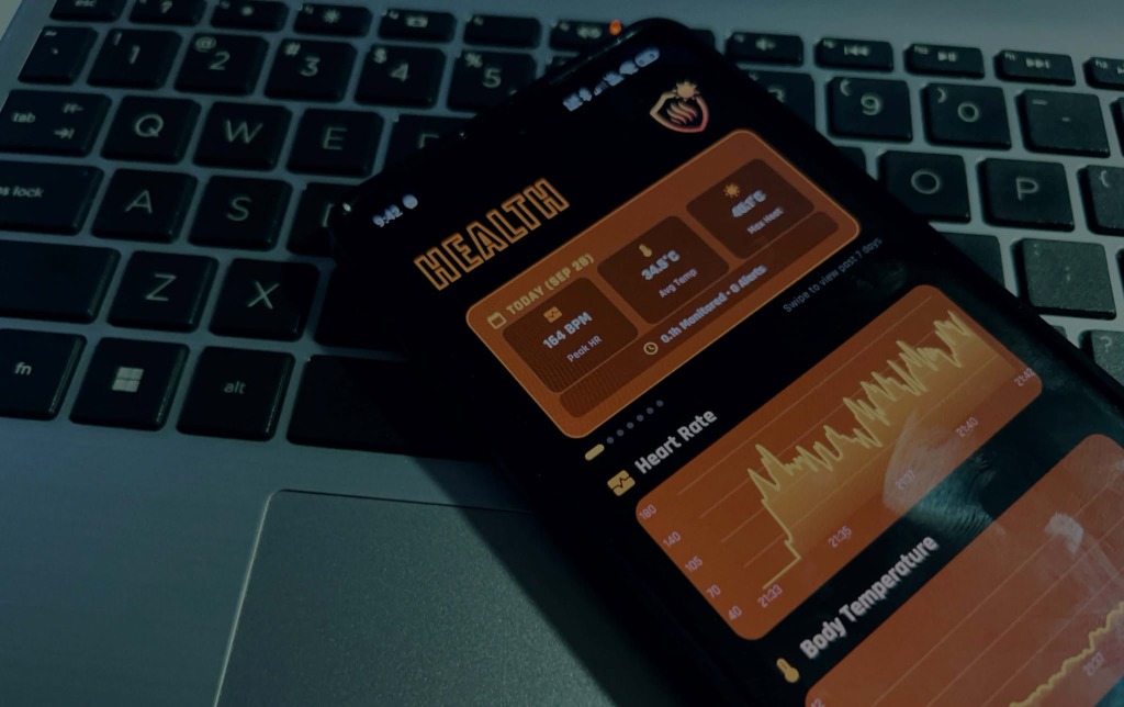 HeatShield Worker Mobile App Live Health Vitals and Telemetry Graphs